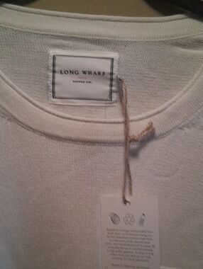 Long Wharf Cream Crewneck Swester W Front Pocket XXL